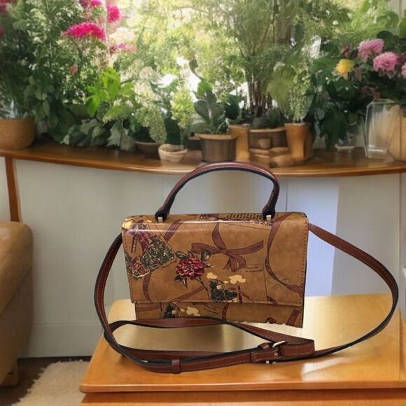 Patricia Nash Goring Embossed Leather Top Handle Crossbody Bag My European Trip - Picture 1 of 6